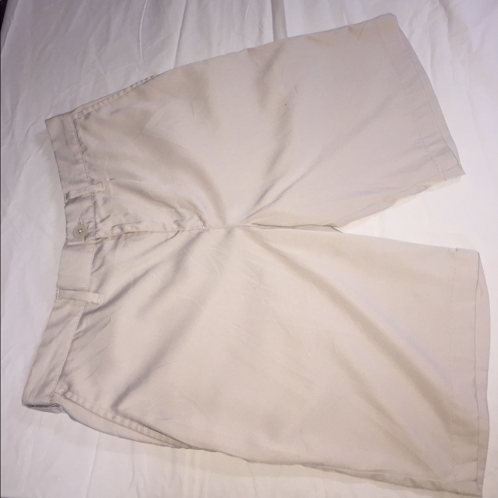 Men's khaki shorts